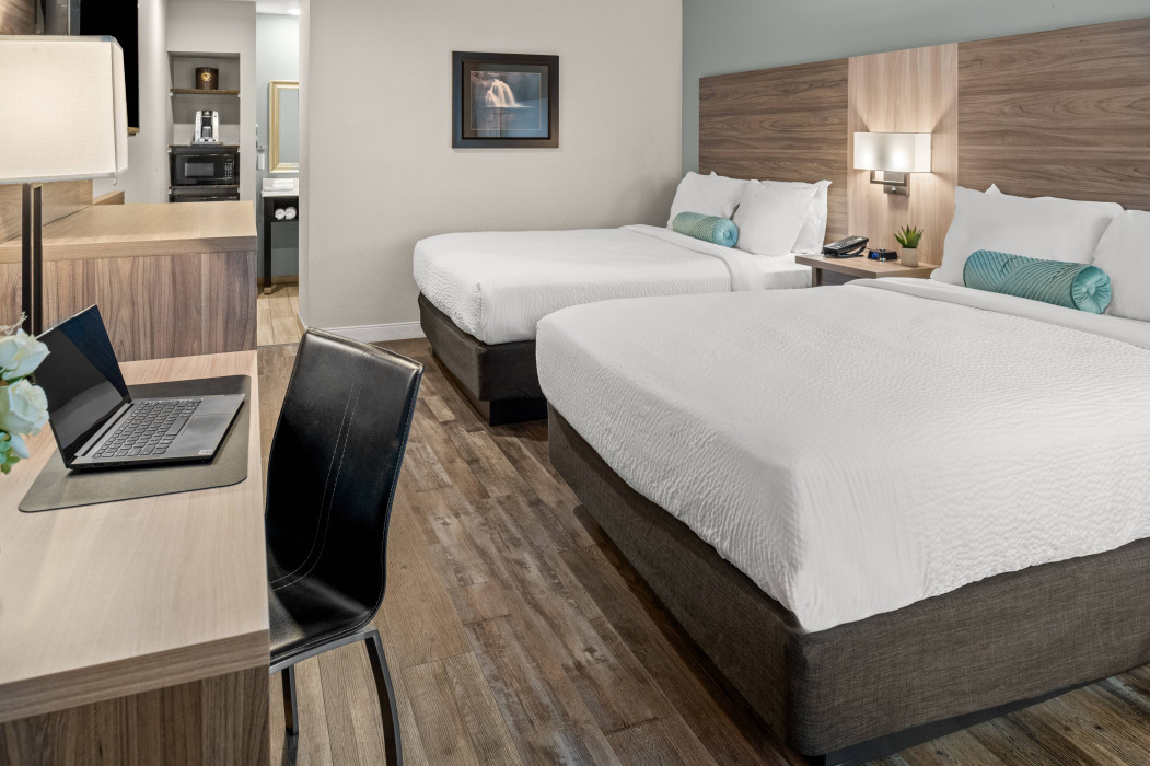 Yosemite Lodge Test